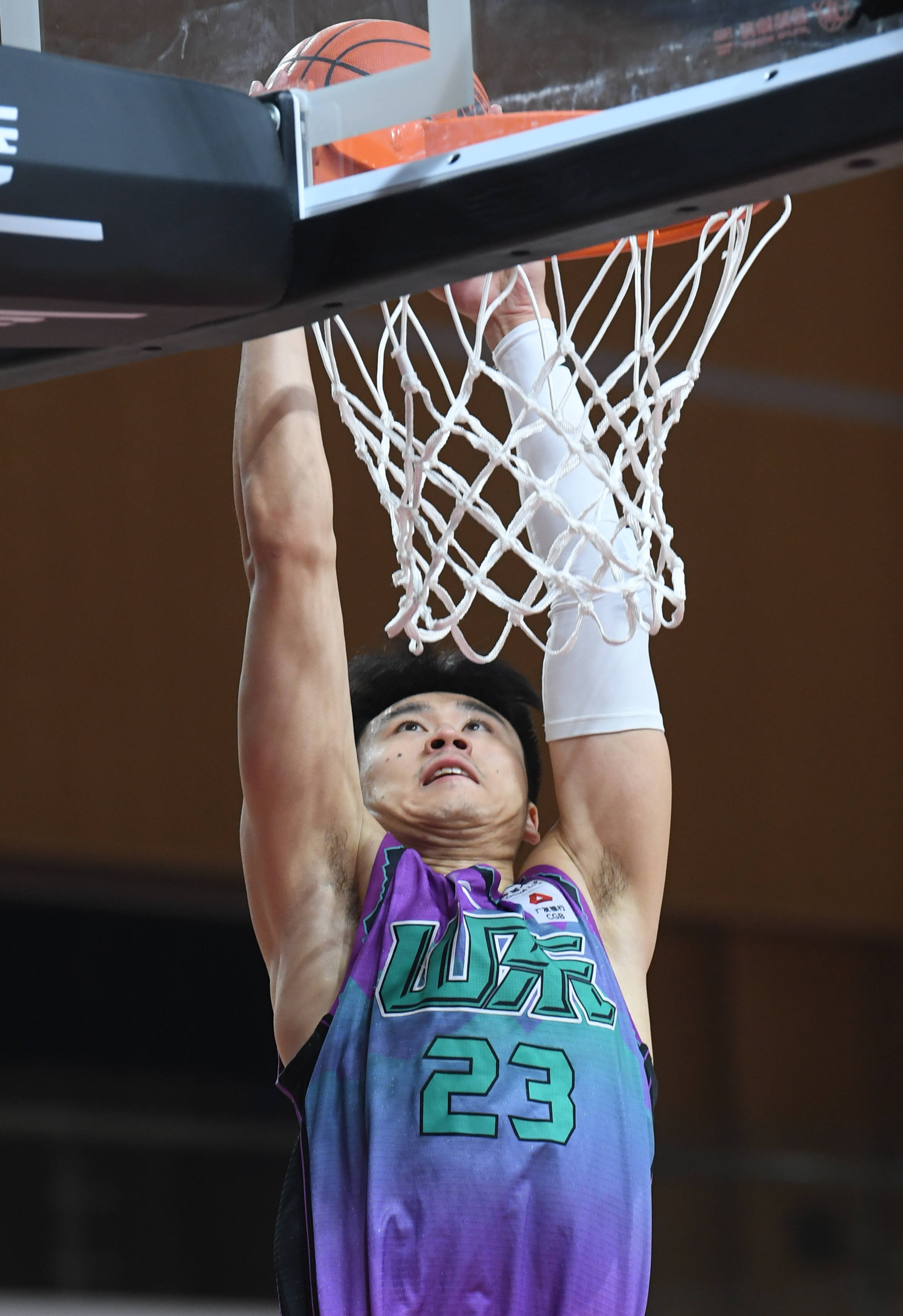  从AC米兰赛后战术微调到托特纳姆临场应变备战意甲，山东男篮迎NBA常规赛关键赛